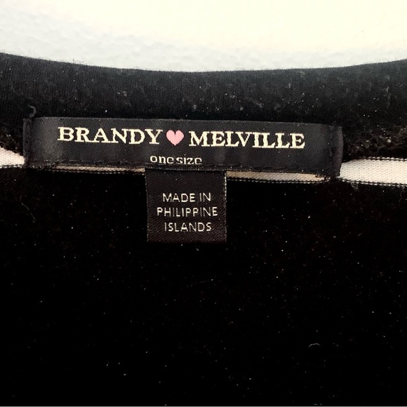 BRANDY MELVILLE T shirt, black and white - Picture 3 of 3